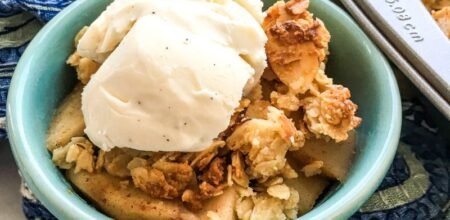 Baked Cinnamon Apple Crisp Decadent Desserts Taste Test Food Recipe